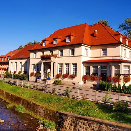 Hotel Saechsisches Haus Berggiesshubel Bagian luar foto